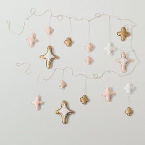 Hallmark Baby NWT Pink Gold White Moon Stars Garland Bunting Dreamy Nursery